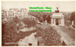 R377097 London. Wellington Arch And Piccadilly - Autres & Non Classés