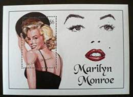 DOMINIQUE Cinema MARILYN MONROE 1926-1962. Bloc Feuillet Dentelé (1)** MNH - Film