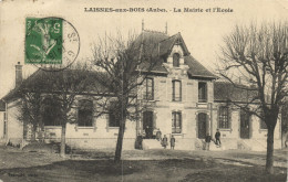 Laisnes Aux Bois - La Mairie Et L'école - Autres & Non Classés