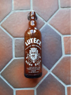 Bouteille De Biere-  100 Cl  -  Lutece   Biere Bock - 75013  Paris   - ,110 Boulevard Auguste Blanqui - Cerveza