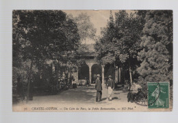 CPA - 63 - Châtel-Guyon - Un Coin Du Parc, La Petite Restauration - Animée - Circulée En 1909 (pli) - Châtel-Guyon