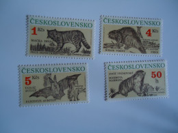 CZECHOSLOVAKIA   MNH  4 STAMPS ANIMALS - Altri & Non Classificati