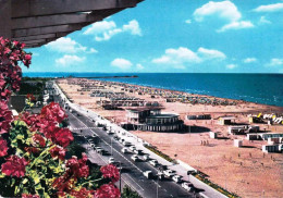 RIMINI - Lungomare E Spiaggia - Rimini