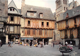 VANNES La Place Henri IV 24(scan Recto-verso) MA913 - Vannes