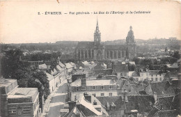 EVREUX Vue Generale La Rue De L Horloge Et La Cathedrale 8(scan Recto-verso) MA977 - Evreux
