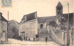 95-VETHEUIL- LE GRAND ESCALIET ET L'EGLISE - Vetheuil