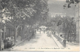 C/259           06   Grasse     -    Le Jeu De Ballon Et Le Boulevard Thiers - Grasse