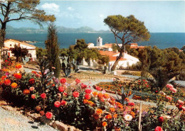 CALANQUES DES ISSAMBRES Le Village Dans Une Corbeille De Fleurs 25(scan Recto-verso) MA1132 - Les Issambres