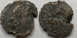 Empire Romain - Constance II - Maiorina AE3 - TTB - Rom0402 - The Christian Empire (307 AD Tot 363 AD)