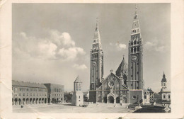 Postcard Hungary Szeged Fogadalmi Templom Ter - Hongrie