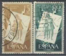 SPAIN, 1956, HUNGARIAN STAMP SET OF 2, # 858,& 860, USED. - Usados