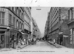 PARIS RUE BASFROI PRISE DE L'AVENUE LEDRU-ROLLIN - Arrondissement: 11