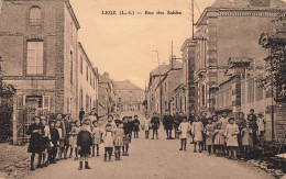 Legé * La Rue Des Sables * Villageois Enfants - Legé