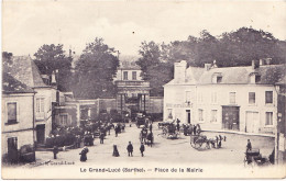 Le Grand Lucé - Place De La Mairie - Le Grand Luce