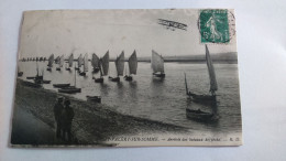 Carte Postale Ancienne ( R8  ) De Saint Valéry Sur Somme , Arrivée Des Bateaux De Peche - Saint Valery Sur Somme