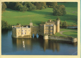 Angleterre : LEEDS CASTLE / Near Maidstone / Kent / Vue Aérienne (voir Scan Recto/verso) - Sonstige & Ohne Zuordnung