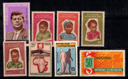 République Centrafricaine 1964 Mi. 63-70 Neuf ** 80% Poste Aérienne Kennedy, Enfants - Centrafricaine (République)