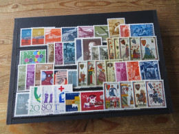 Sammlung Liechtenstein Kpl. Luxus Postfrisch 1960-1992 Incl. 398 KatWert 1133,50 - Storia Postale