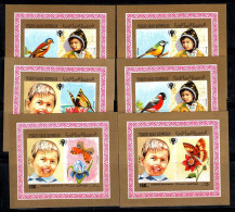 Yémen 1980 Mi. 1602B-1607B Bloc Feuillet 100% Enfants, Oiseaux, Papillons - Yémen