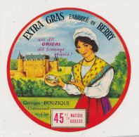 G G 251 /  ETIQUETTE DE FROMAGE   LE PETIT MICHEL  FROMAGERIE GEORGES  BOUZIQUE  CHATEAUNEUF S/ CHER   CHER - Formaggio