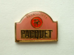 Pin's CAMION  - TRANSPORTS PAQUET - Trasporti