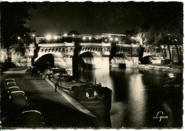 CPSM - PARIS - EFFETS DE LUMIERE SUR LA SEINE AU PONT NEUF - Parigi By Night