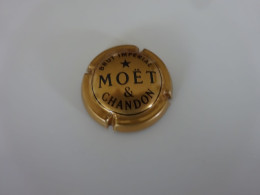 Capsule Champagne   MOET ET CHANDON  Récente - Möt Et Chandon