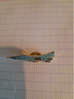 Pin S Avion De Chasse - Avions