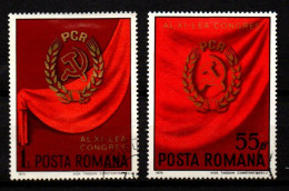 ROUMANIE   -  1974.  Y&T N° 2875 / 2876 .  Drapeaux - Gebruikt