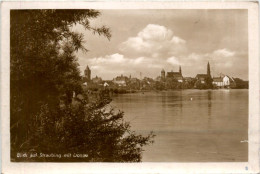 Blick Auf Straubing Mit Donau - Straubing