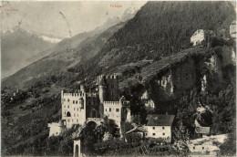 Brunnenburg Mit Schloss Tirol Bei Meran - Merano