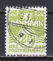 Denmark, 1965, Numeral & Wave Lines, 25ø, USED - Used Stamps