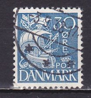 Denmark, 1934, Caraval/Hatched Background, 30ø/Blue, USED - Usati