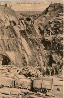 A Közen Napi Fejtese - Bergbau - Mijnen