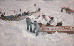 LA COURSE EN CANOTS - Evénement  Du Carnaval De Québec  - CANADA - Sonstige & Ohne Zuordnung