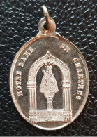 Pendentif Médaille Religieuse Argent 800 Fin XIXe "Notre-Dame De Chartres / Ste Robe De La Ste Vierge" Silver Medal - Religion & Esotericism