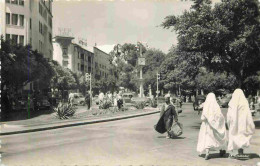 Maroc - Tanger - Place De France - Animée - Scènes Et Types - Mention Photographie Véritable - Carte Dentelée - CPSM For - Tanger