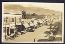 Penticton, B.C. - Main Street - Vintage 1930s 40s Car Cars, Bike, Stores - 1947 - PKW