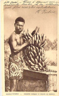 Nouvelle Calédonie - Indigène Canaque Et Régime De Bananes - Oblitéré  1932 - Cachet Croix - Carte Postale Ancienne - Neukaledonien