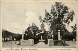 Cenotaph - Daressalaam - Tanzanía