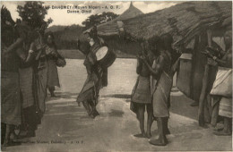 Dahomey - Danse Dindi - Benín