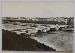 LYON (69 Rhône) - Pont Wilson Sur Le Rhône / Vue Vers Les Quais Rive Gauche Et Les Bas-ports - Lyon 3