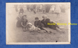 CPA Photo - BERCK - Portrait De Famille à La Plage Par Un Photographe Ambulant - Maillot De Bain Coiffe Enfant Fille Mer - Abbildungen