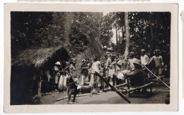 Snapshot Portrait Asie Oceanie ? à Situer Identifier Colonie Jungle Colon Explorateur Torse Nu Chaise à Porteur à Bras - Asie