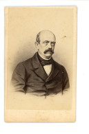 CDV Photo Originale Chancelier D' Allemagne OTTO VON BISMARCK  ( An 1861 1862 ) Famille Royale Ou Personnalité - Alte (vor 1900)
