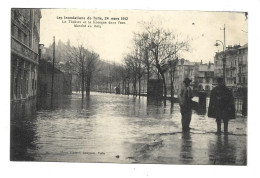 Tulle - Les Inondations; 1912 - Le Théâtre Et Le Kiosque; Marché Au Bois - Autres & Non Classés