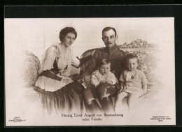 AK Herzog Ernst August Von Braunschweig Nebst Familie  - Koninklijke Families
