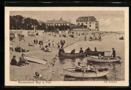 AK Wyk A. Föhr, Besucher Am Strand  - Föhr