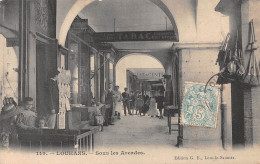 71-LOUHANS-Sous Les Arcades-N 6002-F/0253 - Louhans