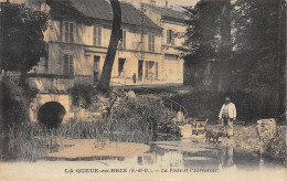 94-LA QUEUE-EN-BRIE-La Poste Et L'Abreuvoir-N 6003-H/0079 - La Queue En Brie